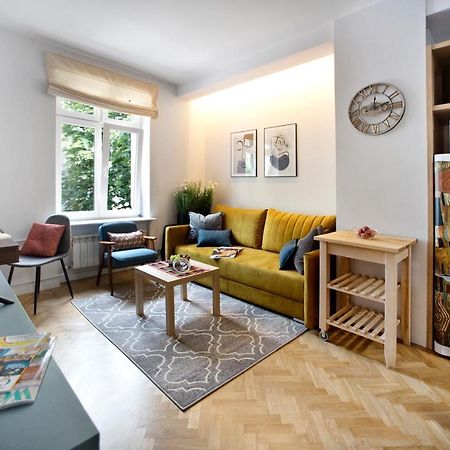 Ochota P&O Serviced Apartments ワルシャワ エクステリア 写真